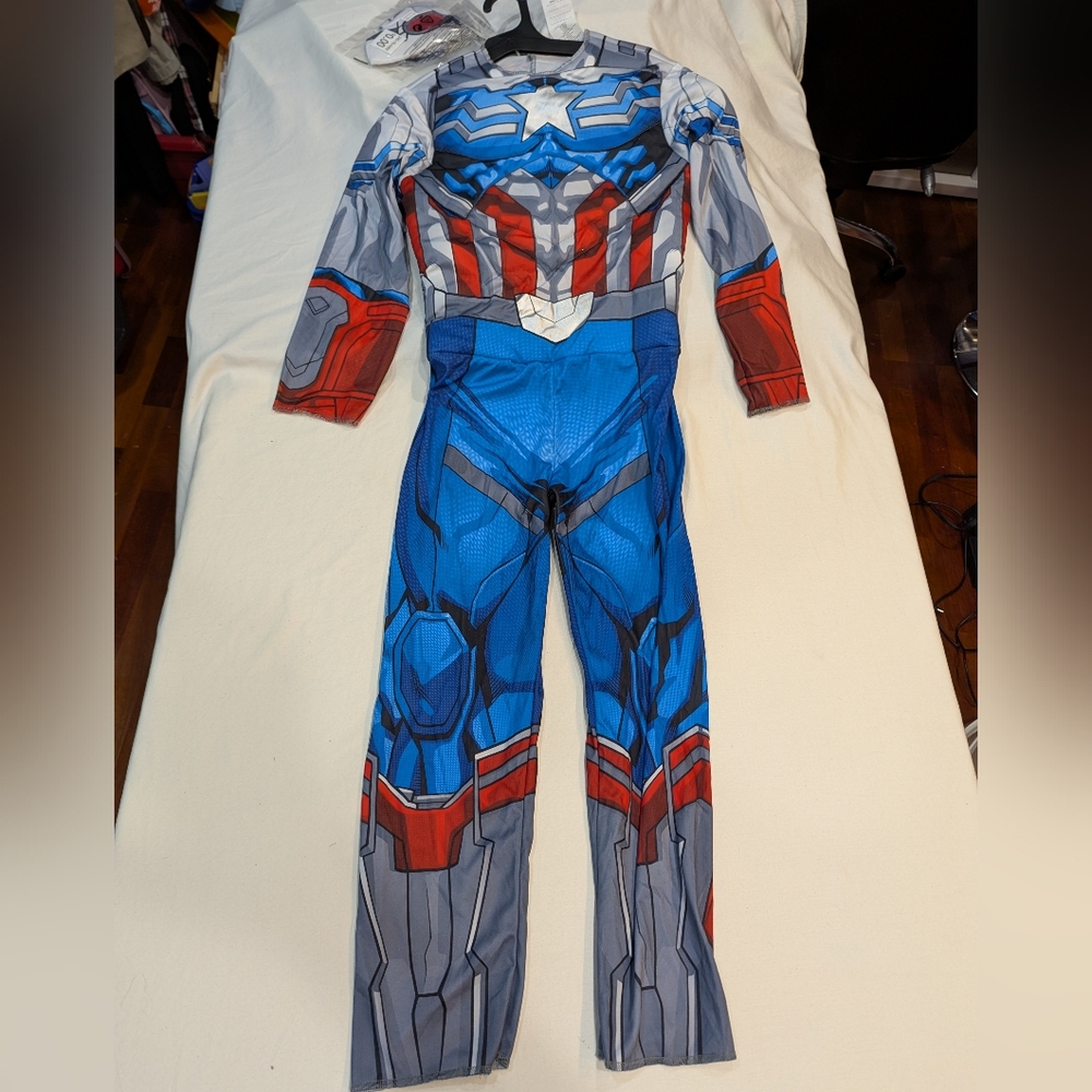 Marvel Captain America Halloween Costume Boys Large Flag Padded Jumpsuit & Mask